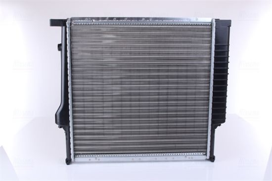 Obrázok Chladič motora NISSENS  60635A
