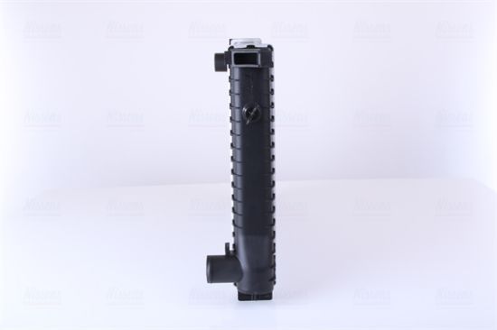 Obrázok Chladič motora NISSENS  60797A
