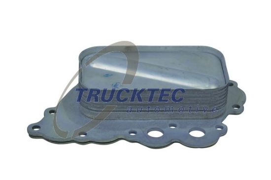 Obrázok Chladič motorového oleja TRUCKTEC AUTOMOTIVE  0218064