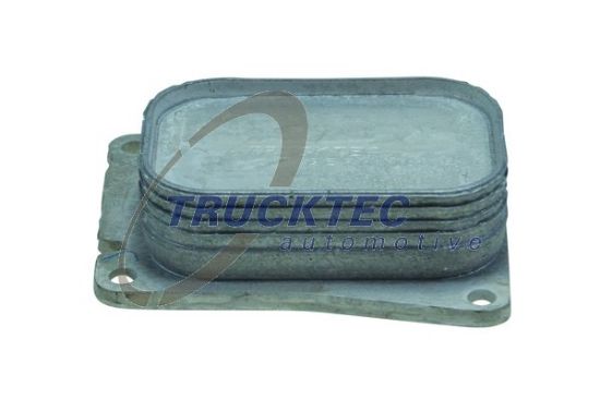 Obrázok Chladič motorového oleja TRUCKTEC AUTOMOTIVE  0218072