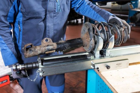 Obrázok Pripravok na stlacenie pruziny, pruzina podvozku HAZET Stationary universal spring vice 4 pieces 49034