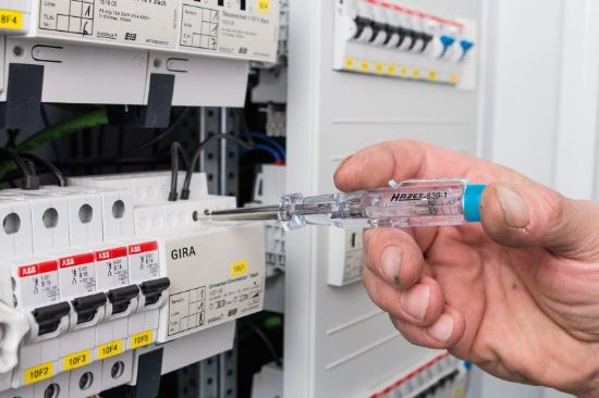 Obrázok Pristroj na meranie napnutia HAZET Voltmeter 8391