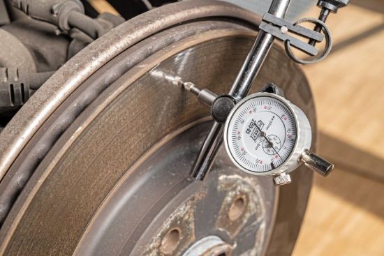 Obrázok Prípravok na kontrolu hádzavosti brzdových kotúčov HAZET Brake test tool set 49683