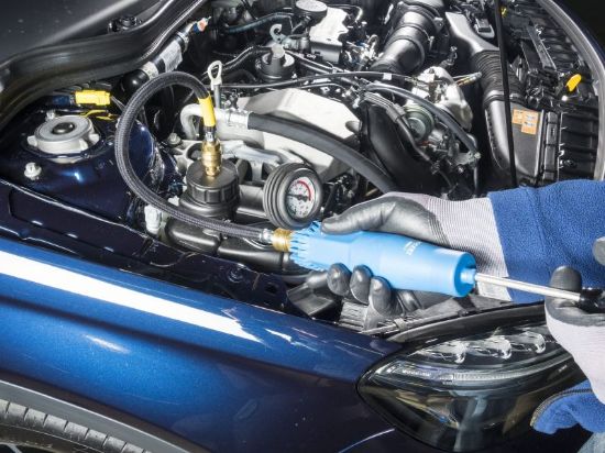 Obrázok sada na testovanie, tlak chladiacej sustavy HAZET Radiator tester 480012