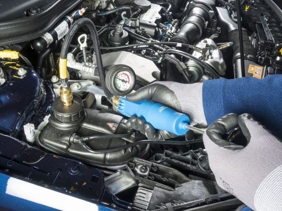 Obrázok sada na testovanie, tlak chladiacej sustavy HAZET Radiator tester 480012