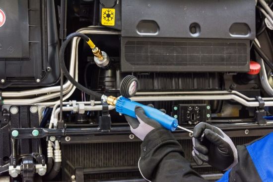 Obrázok Adaptér, sada na zisżovanie netesnosti chladiaceho okruhu HAZET Commercial vehicle radiator adapter case 48008