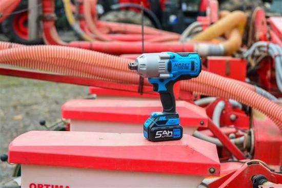 Obrázok Rázový uťahovák (akumulátor) HAZET Cordless impact wrench 921310004