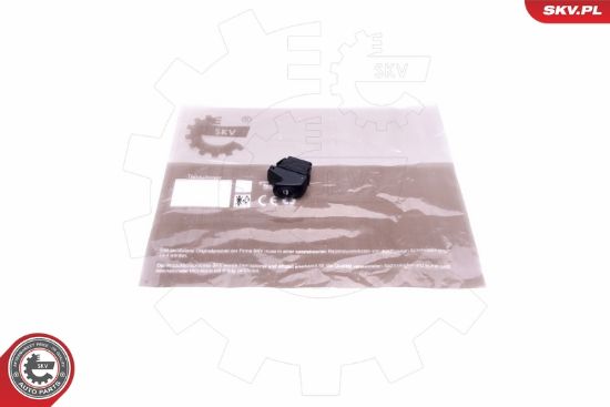 Obrázok Spínač elektrického otvárania okien ESEN SKV  37SKV368