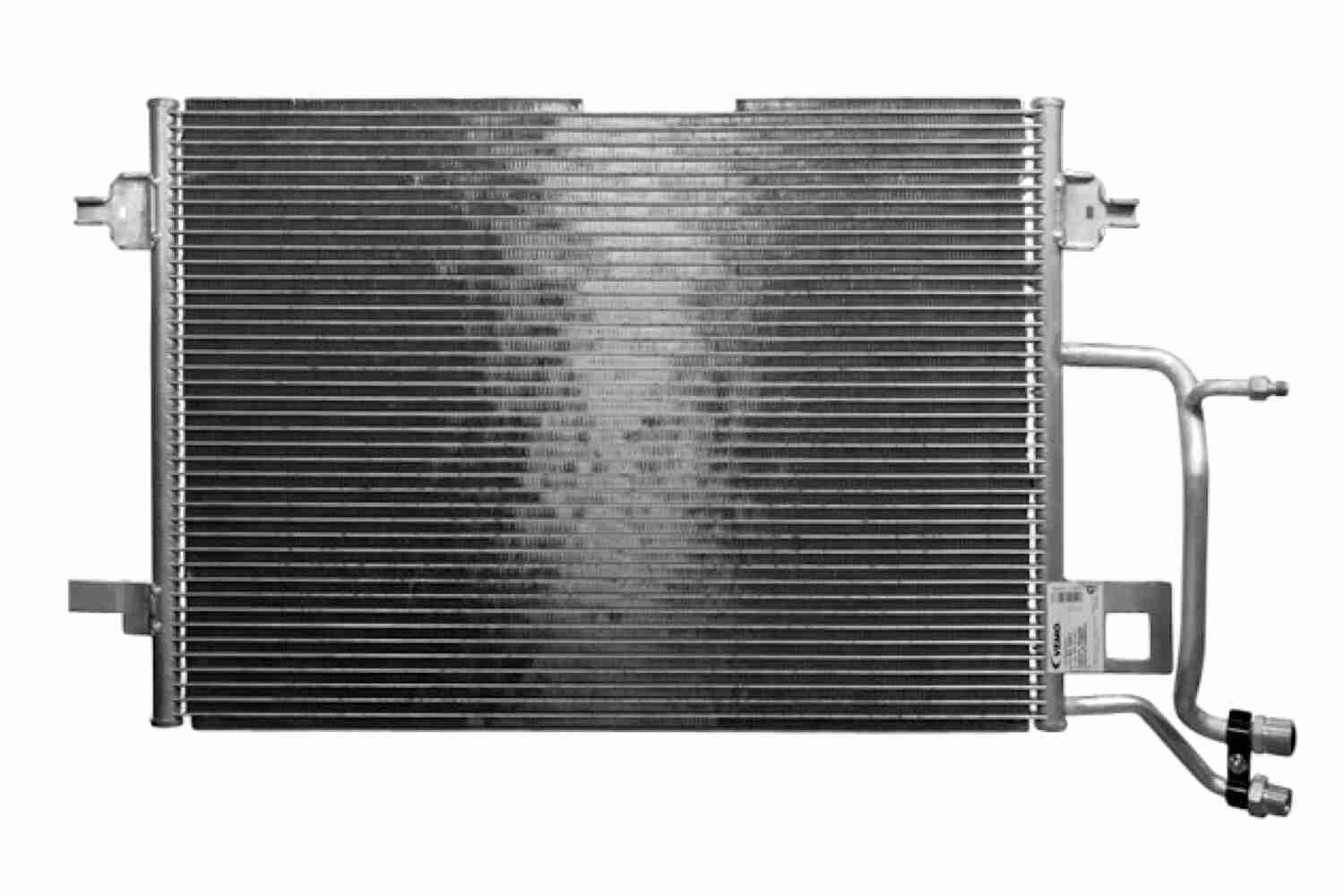 Obrázok Kondenzátor klimatizácie VEMO Green Mobility Parts V15621001