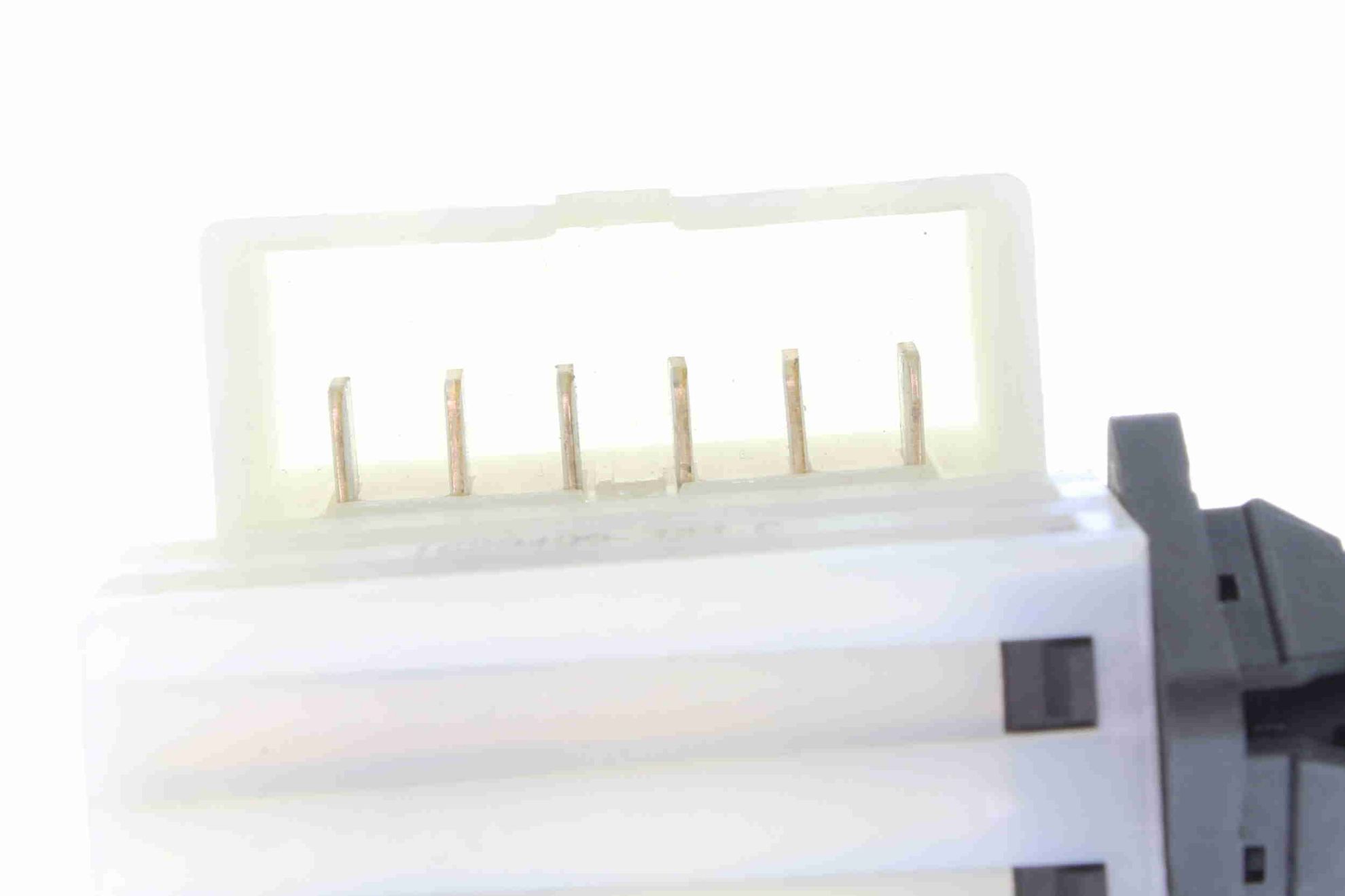 Obrázok Kondenzátor klimatizácie VEMO Q+, original equipment manufacturer quality V32620017